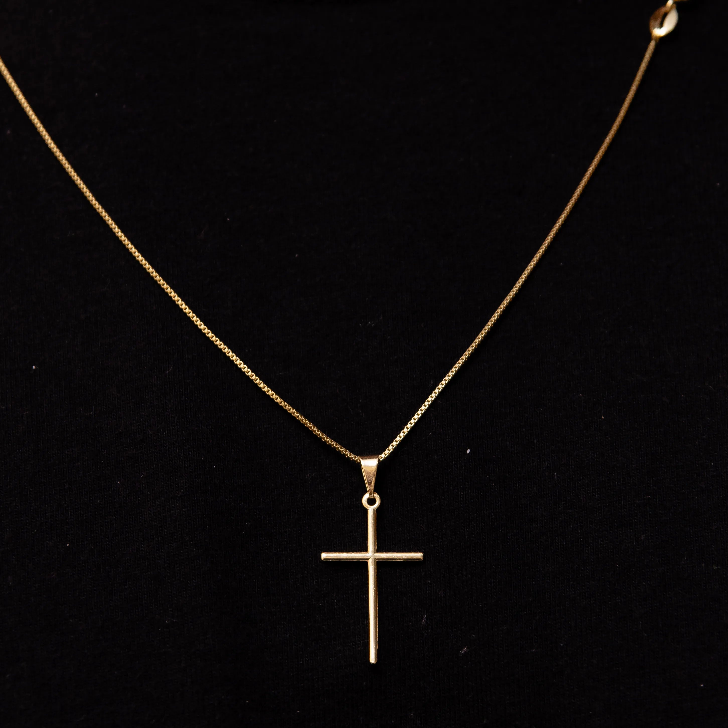 CORRENTE VENEZIANA 1MM COM CRUZ PALITO BANHADO A OURO 18K