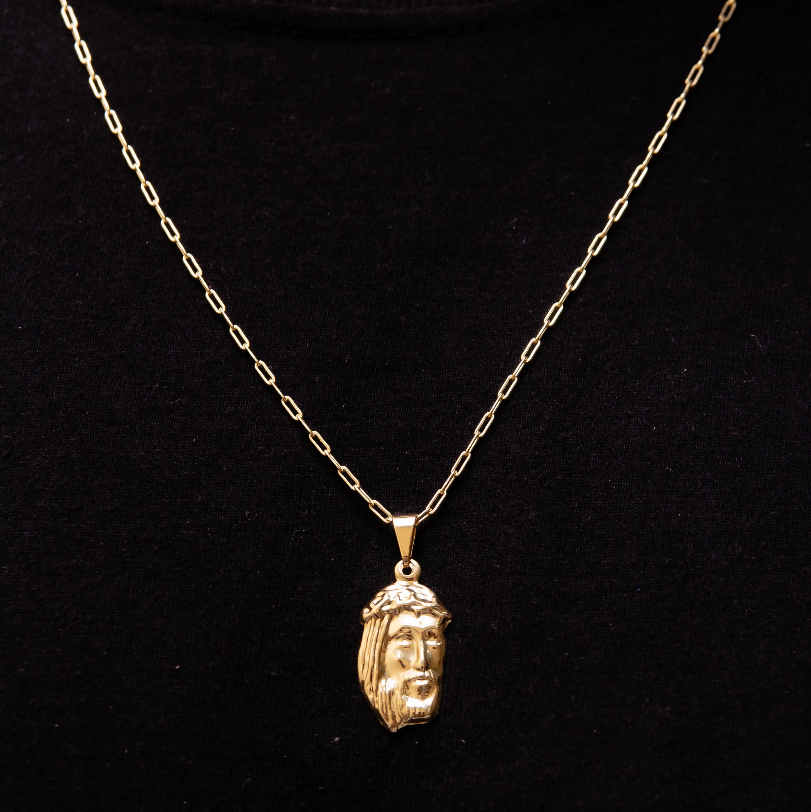Corrente Elo alongado 2mm com pingente Face Banhado a Ouro 18k