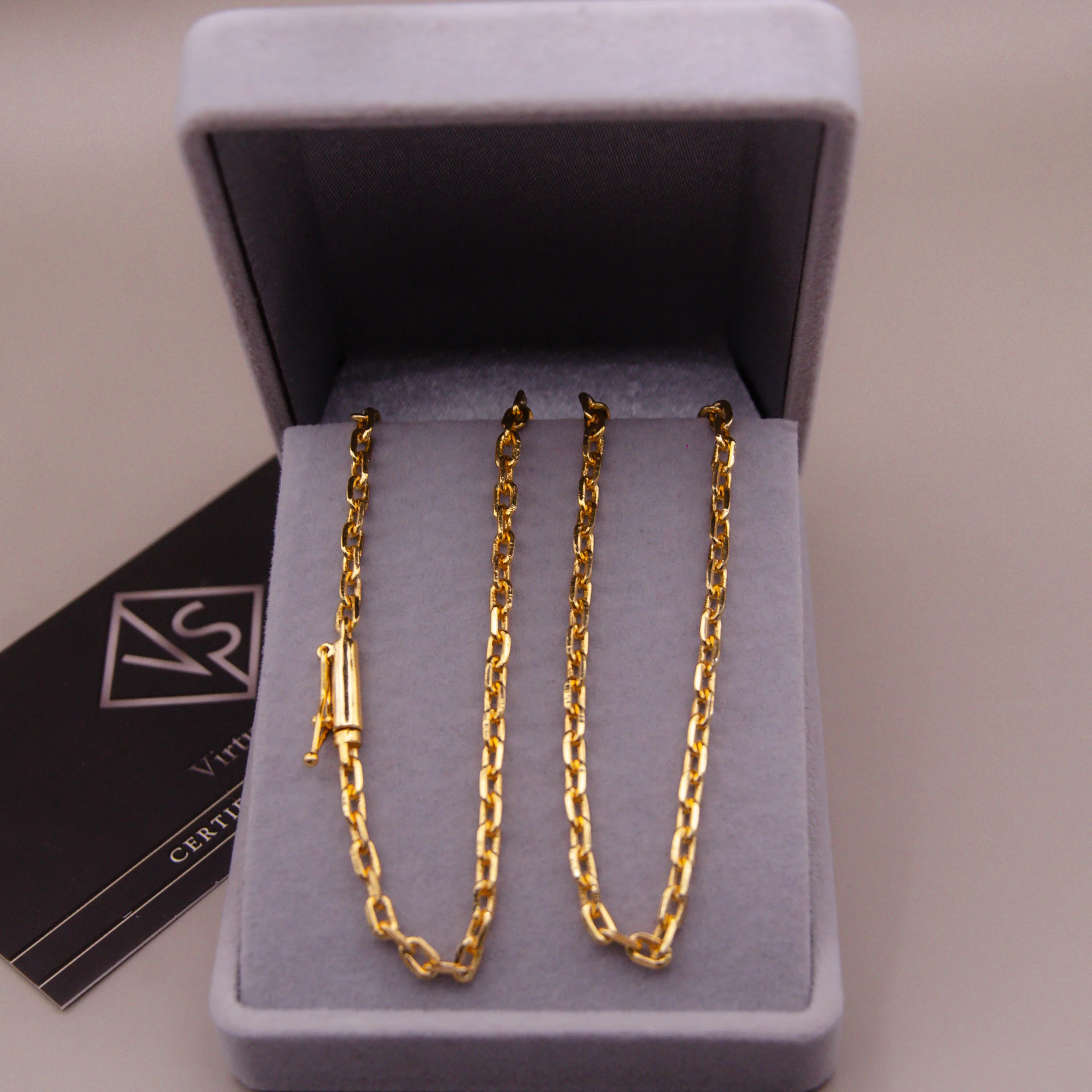 Corrente Cadeado 3mm Banhado a ouro 18k