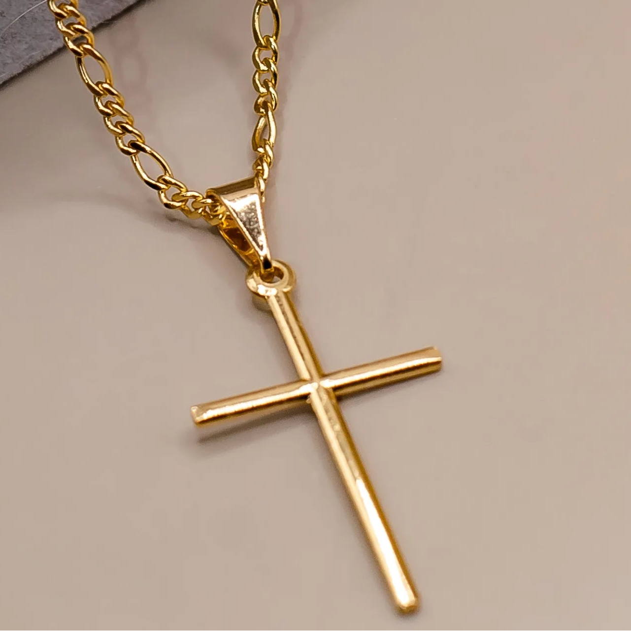 Pingente Cruz Lisa P Banhado a Ouro 18k